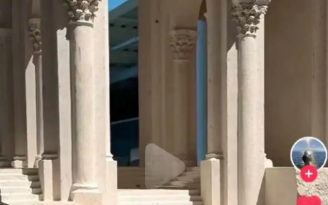 看了小红书引起严重不适我是心里不健康么？