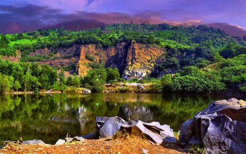 小红书运营秘籍：5个关键词布局技巧助你笔记快速上热门